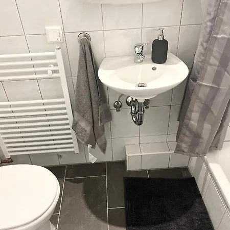 Gemuetliches Zentrales 2 Min Bis Du Hbf