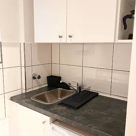 Apartment Gemuetliches Zentrales 2 Min Bis Du Hbf