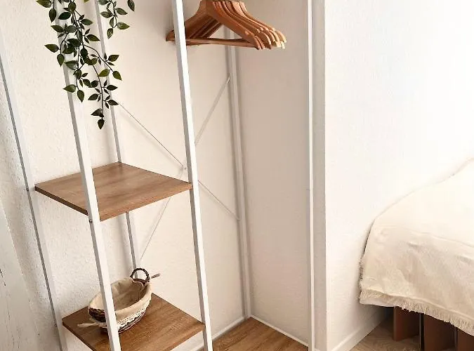 Gemuetliches Zentrales 2 Min Bis Du Hbf Duisburg