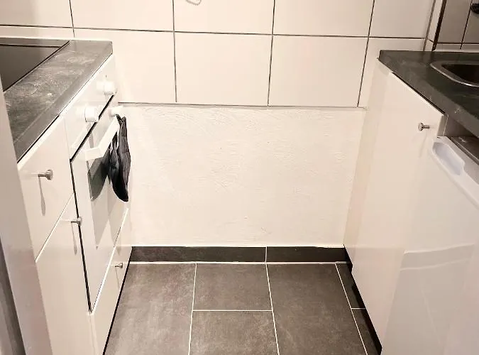 Apartment Gemuetliches Zentrales 2 Min Bis Du Hbf